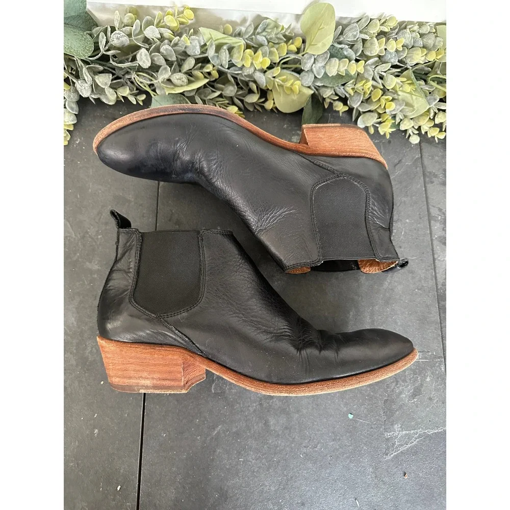 Frye Carson Black Leather Chelsea Ankle Boots 10M Women 3471586